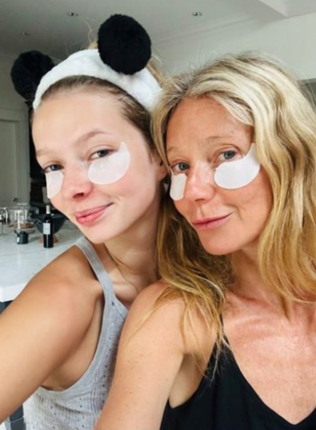 Gwyneth Paltrow and Apple Martin.