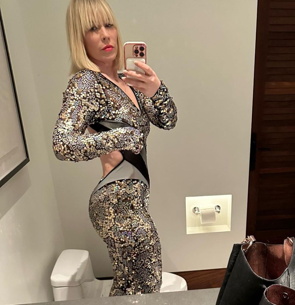 Natasha Bedingfield taking a selfie in a mirror.