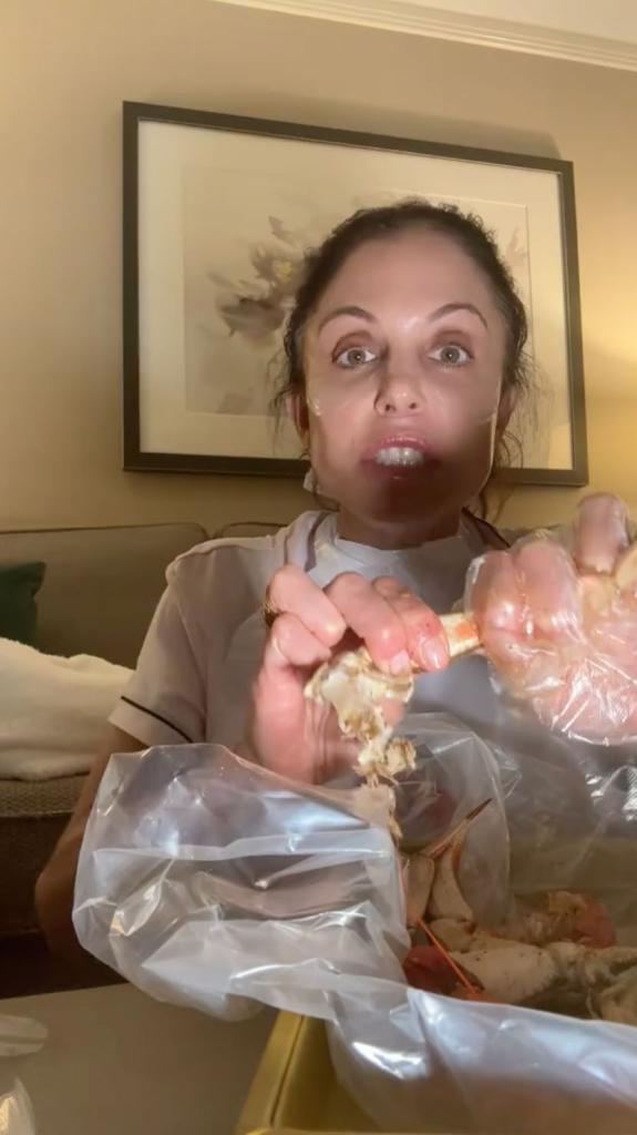 Bethenny Frankel eating seafood