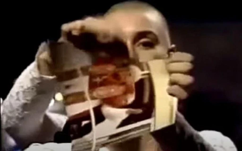 Sinéad O'Connor ripping up a photo of Pope John Paul II on "SNL."