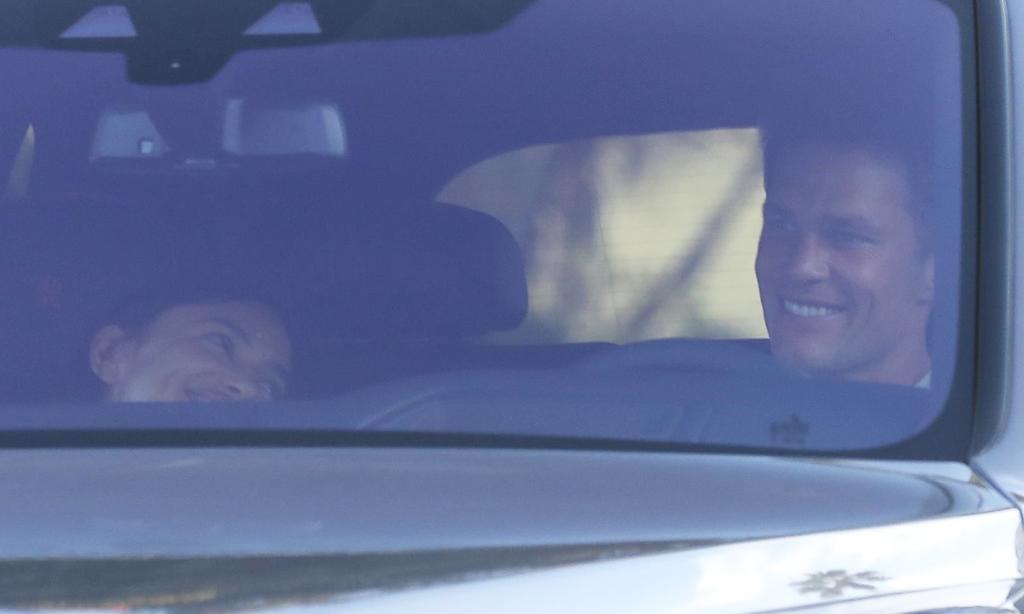 Irina Shayk and Tom Brady in car