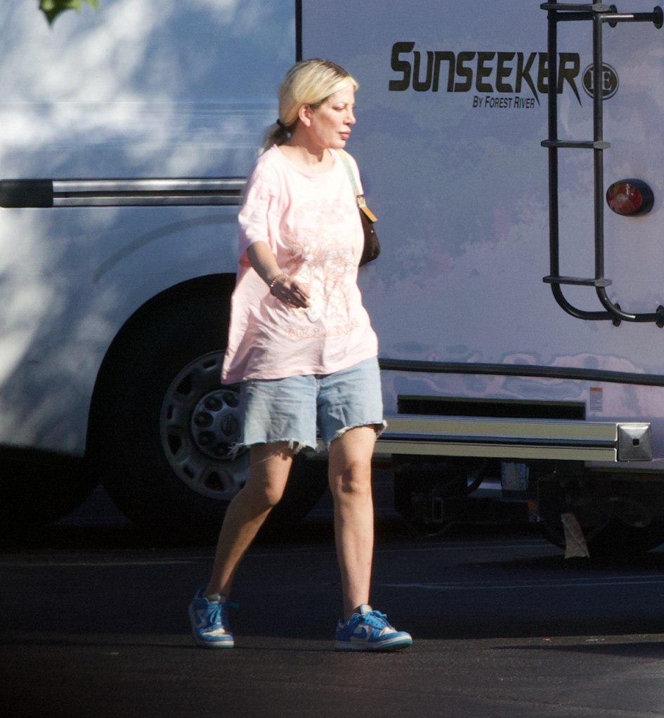 Tori Spelling RV