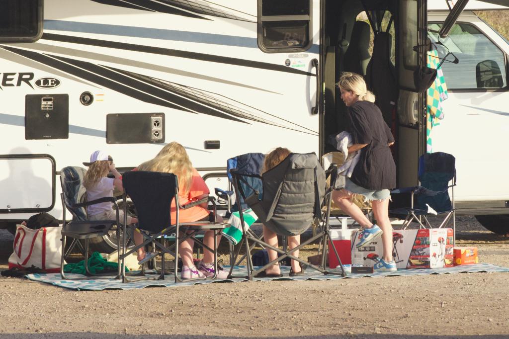 Tori Spelling RV