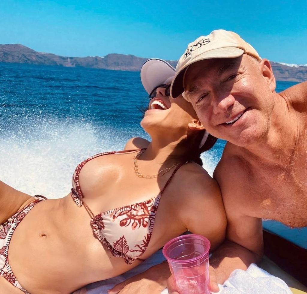 Jeff Bezos and lauren sanchez