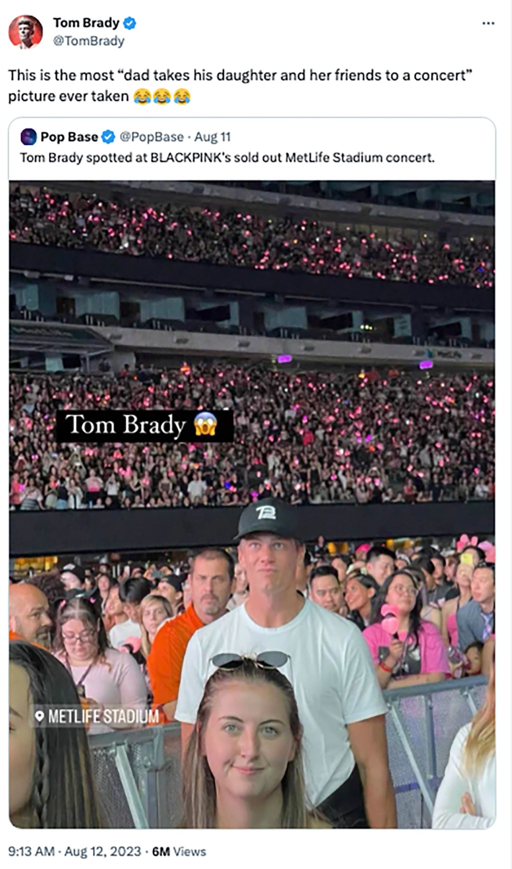 Tom Brady attends Blackpink's concert.
