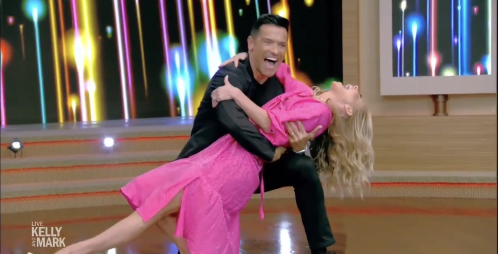 Mark Consuelos and Kelly Ripa Dancing