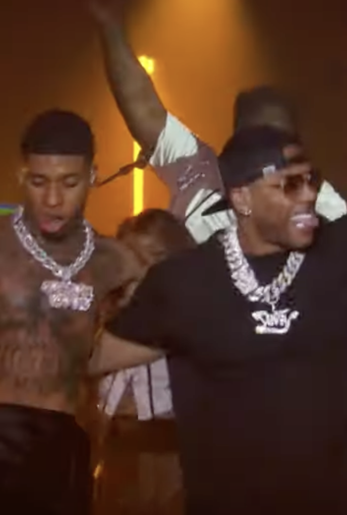 Nelly and NLE Choppa performing.