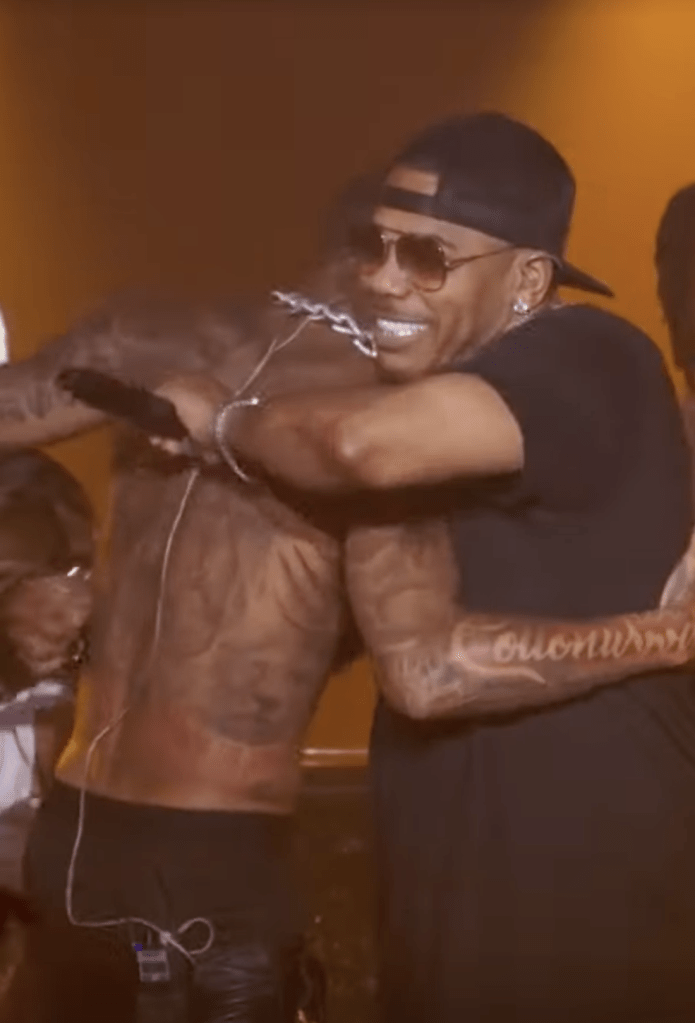 Nelly and NLE Choppa performing.