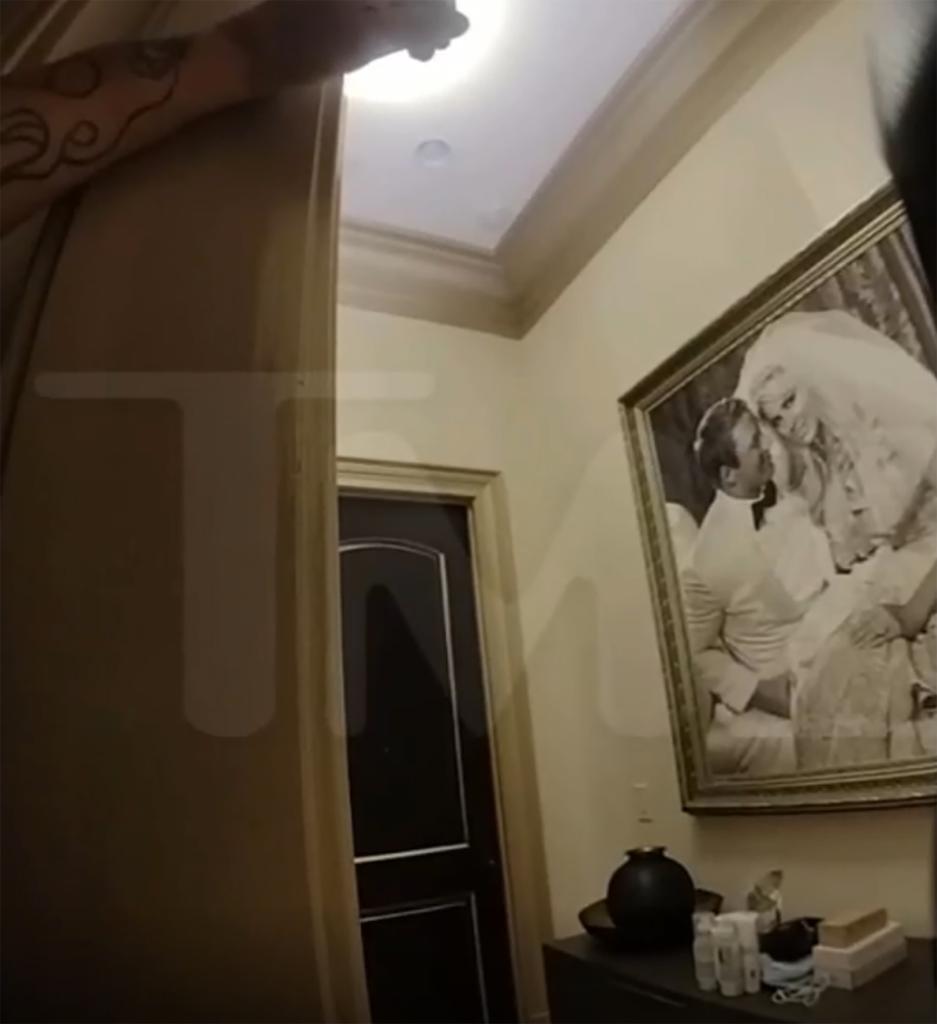 Kroy Biermann's bedroom door in bodycam footage.