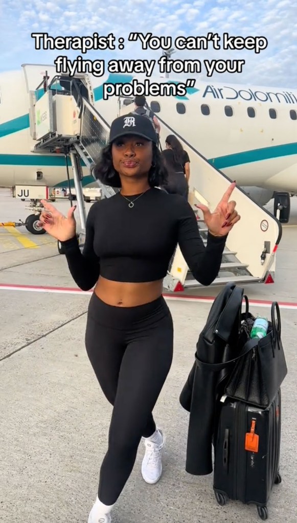 Kayla Nicole boarding a flight.