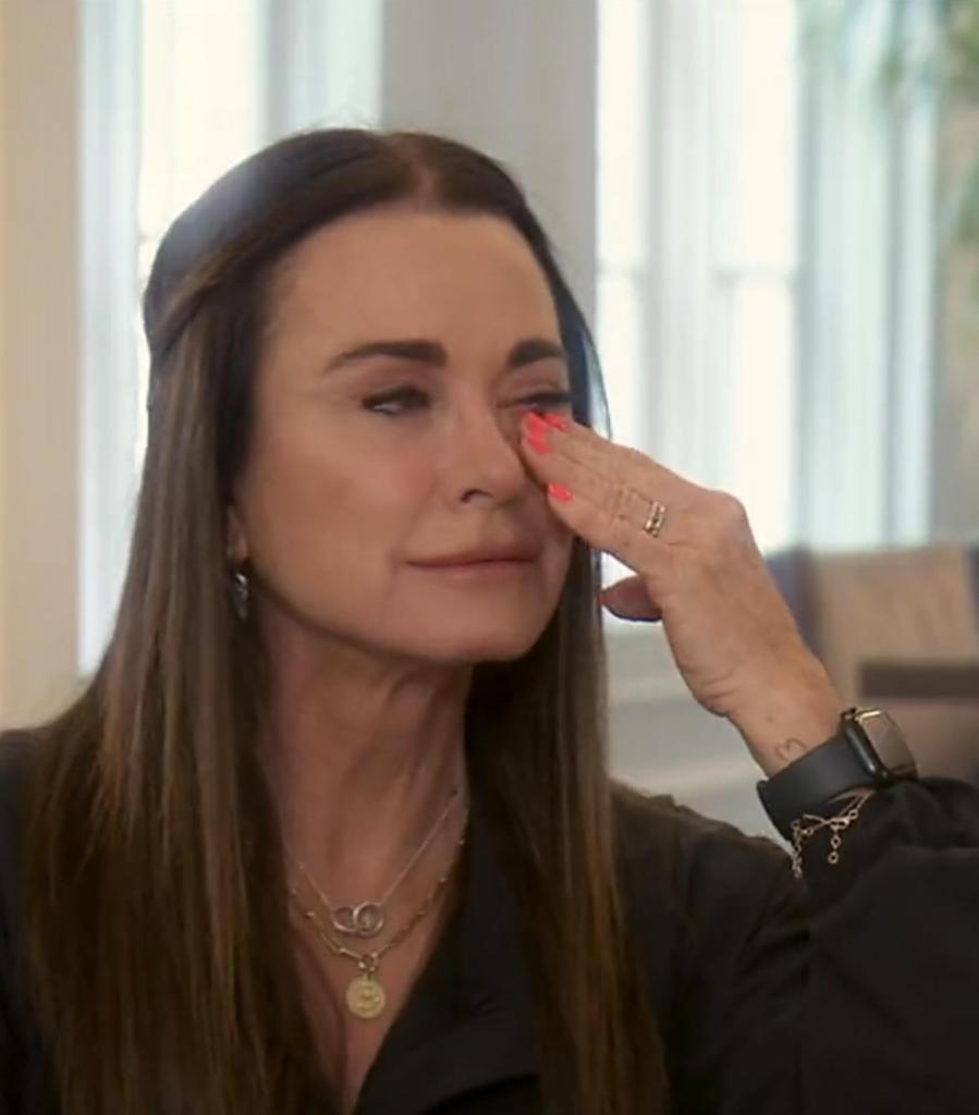 Kyle Richards crying on "RHOBH"