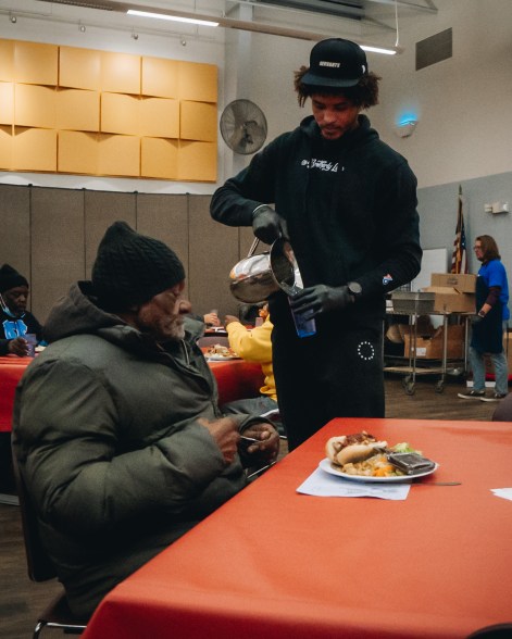 Philadelphia 76ers player, Kelly Oubre Jr. and his family served and handed out meals to the community at Cathedral Kitchen in New Jersey.
