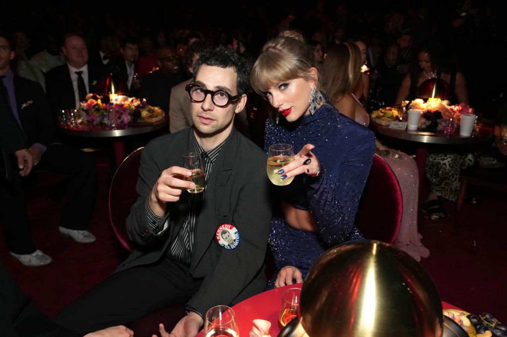Jack Antonoff and Taylor Swift at 2023 Grammys