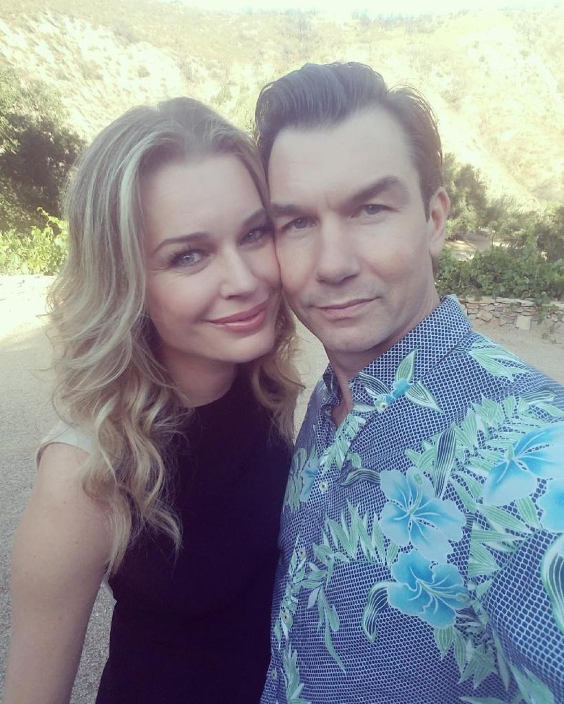 A selfie of Jerry O'Connell and Rebecca Romijn