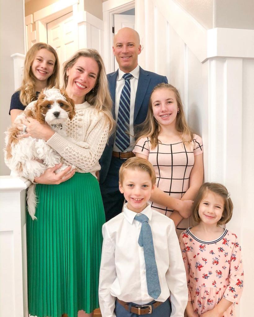 Kevin Franke and Ruby Franke with their kids and dog.