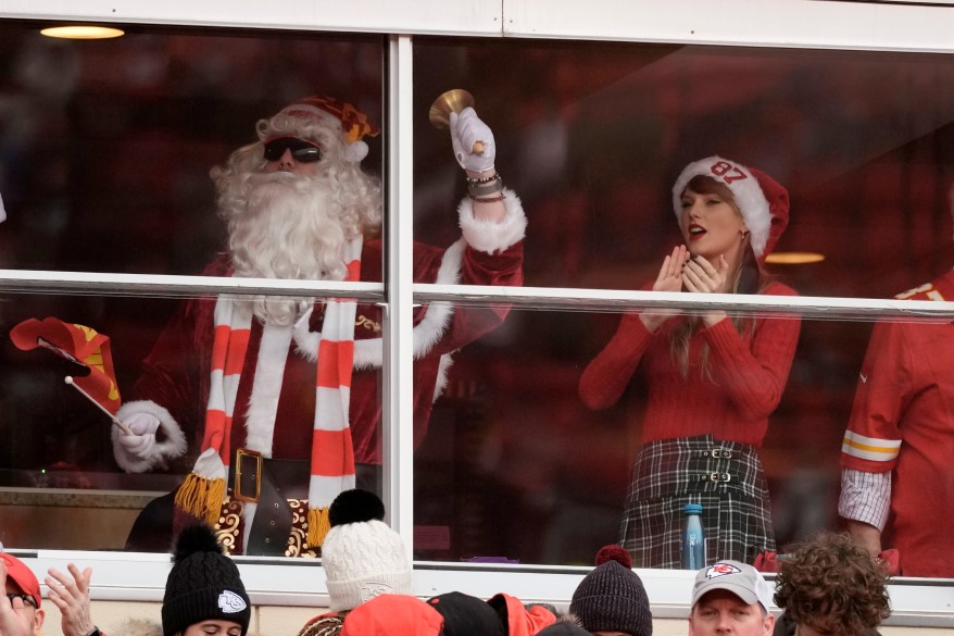 Taylor Swift attends boyfriend Travis Kelce's game against the Raiders on christmas day