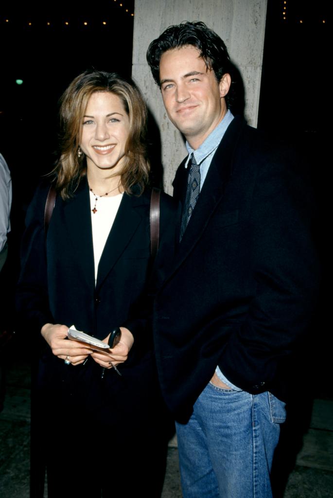 jennifer aniston and matthew perry in 1995