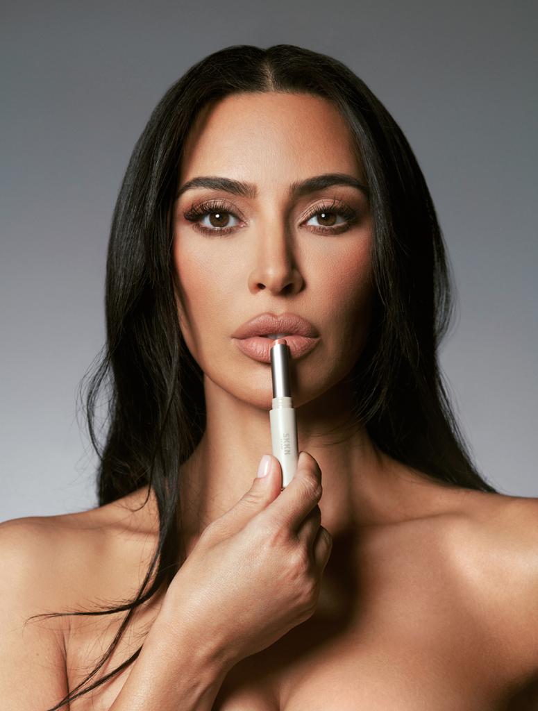Kim Kardashian Skkn by Kim makeup