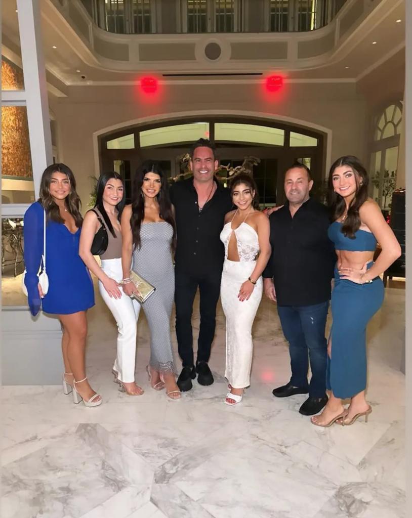 Teresa Giudice with ex-husband Joe Giudice and their children