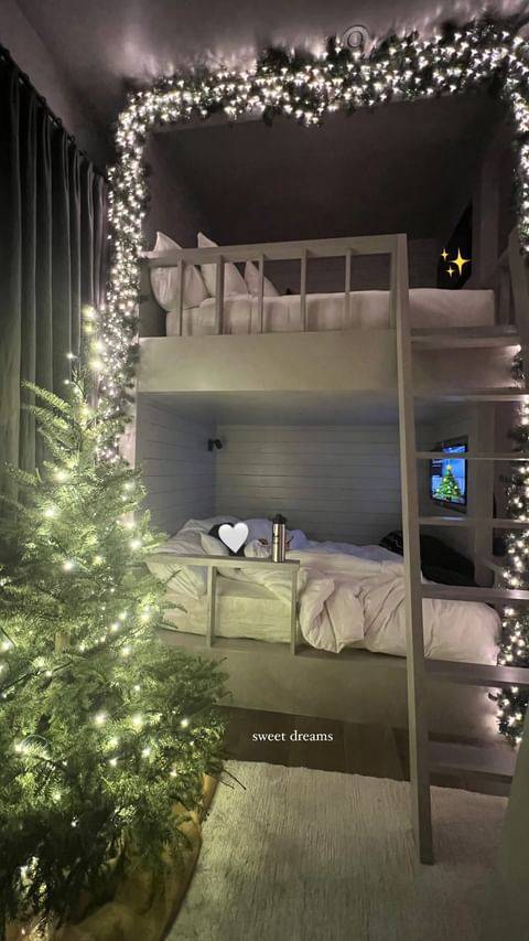 Kourtney Kardashian's bunk bed