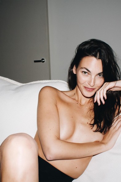 CARE BARE: Model Vittoria Ceretti — a k a Leonardo DiCaprio’s girlfriend — loses her shirt for the ’gram.