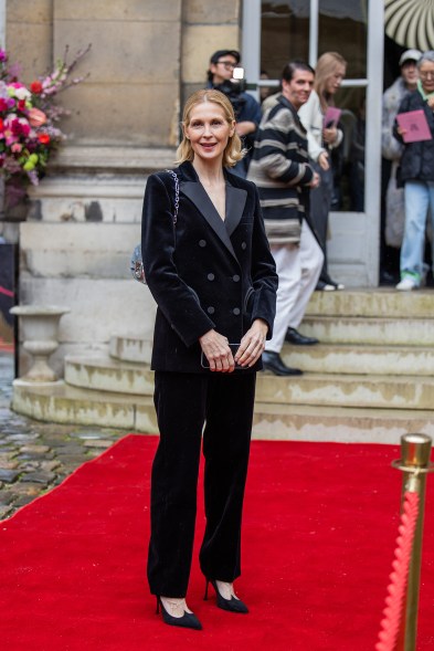 Kelly Rutherford attends the Roger Vivier presentation during Paris Fashion Week on Feb. 29, 2024.
