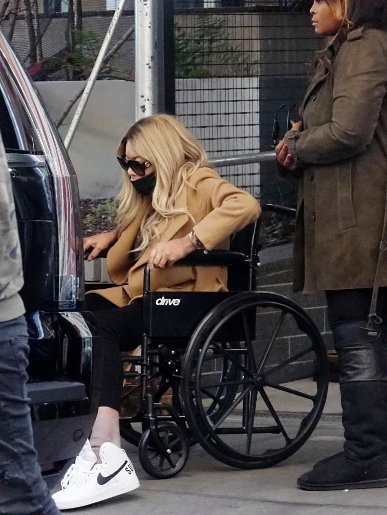Wendy Williams in a wheelchair