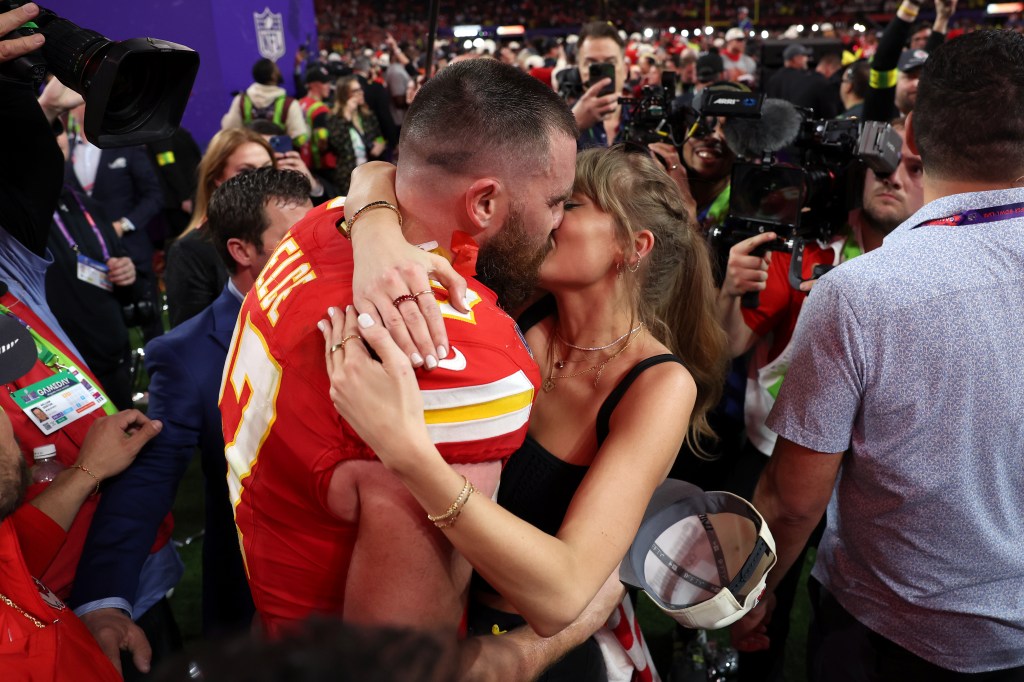 Taylor Swift and Travis Kelce