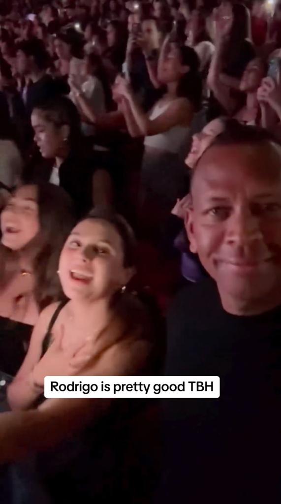 Alex Rodriguez and his daughter Ella at the Olivia Rodrigo concert. 