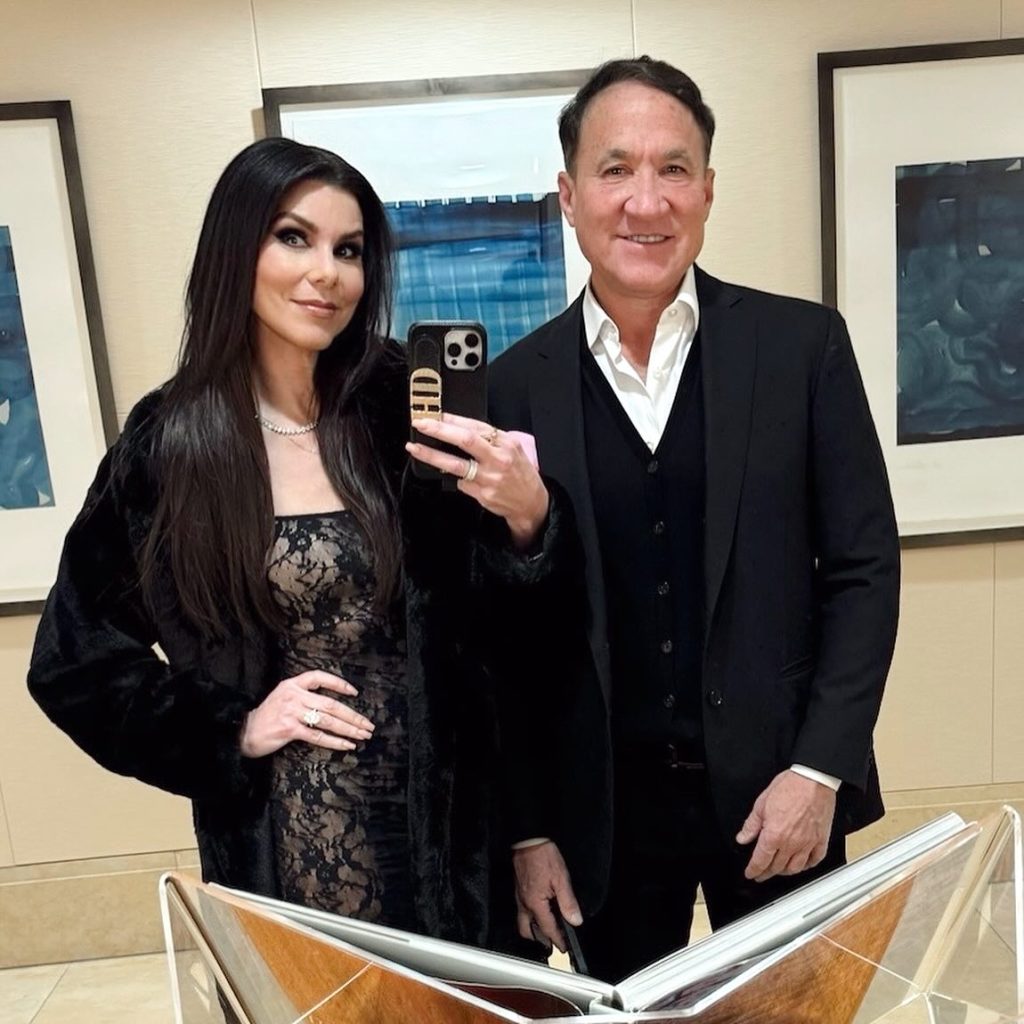 Terry Dubrow, Heather Dubrow selfie