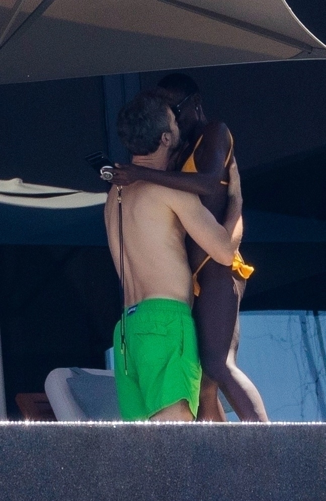 Joshua Jackson and Lupita Nyong’o PDA.