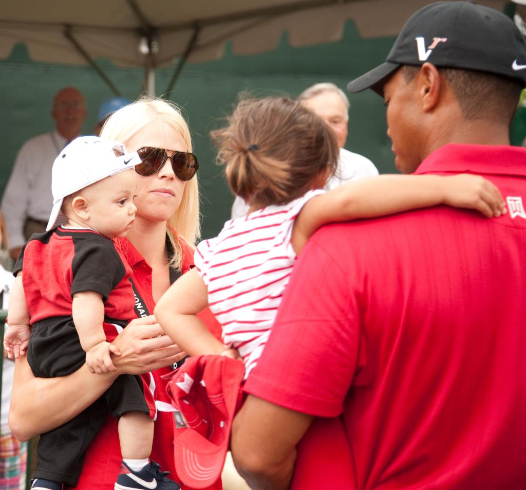 Elin Nordegren, Tiger Woods and kids