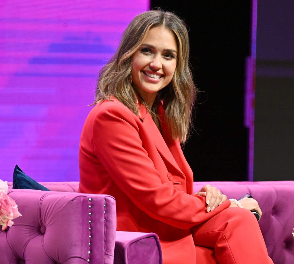 Jessica Alba smiling