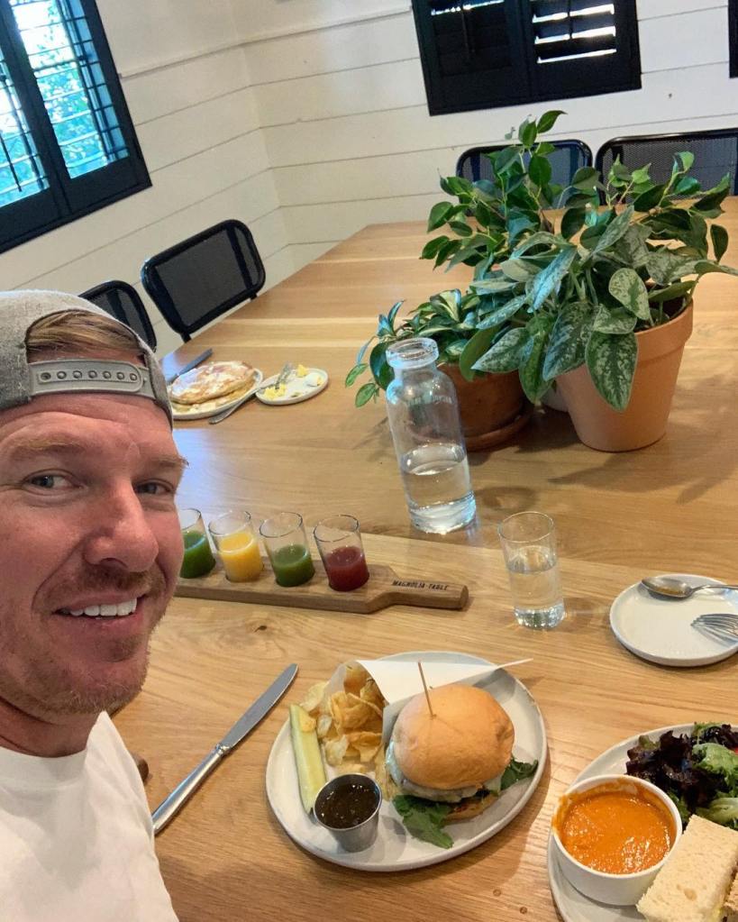 Chip Gaines selfie with food