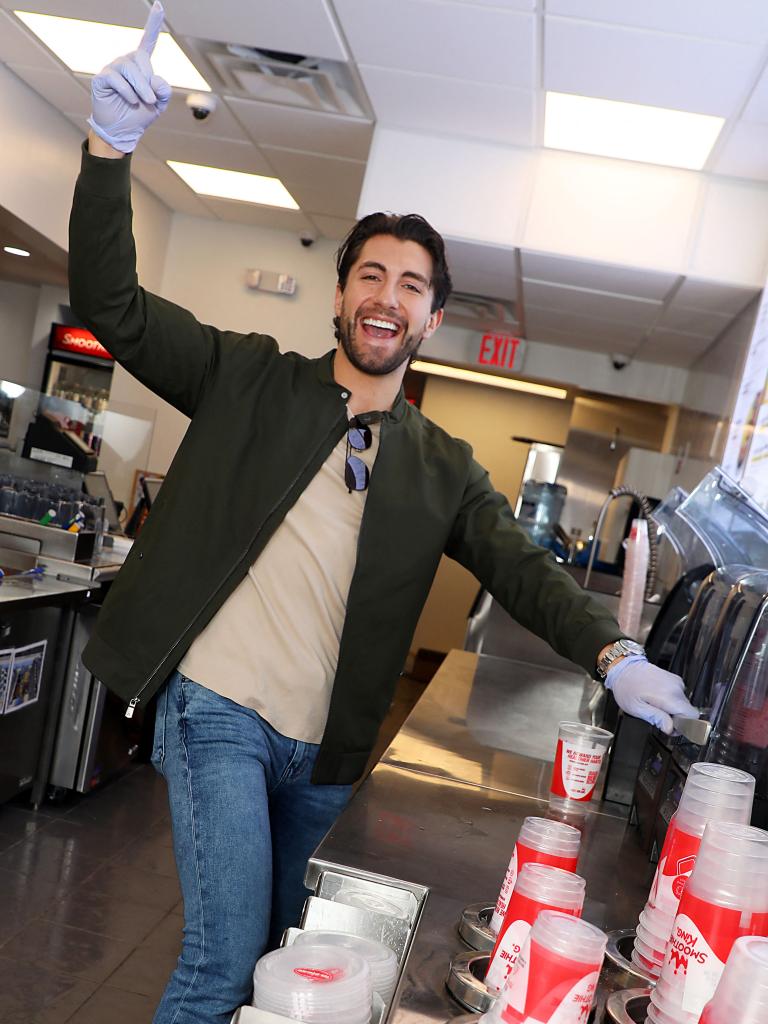 Jason Tartick making a smoothie in 2024.