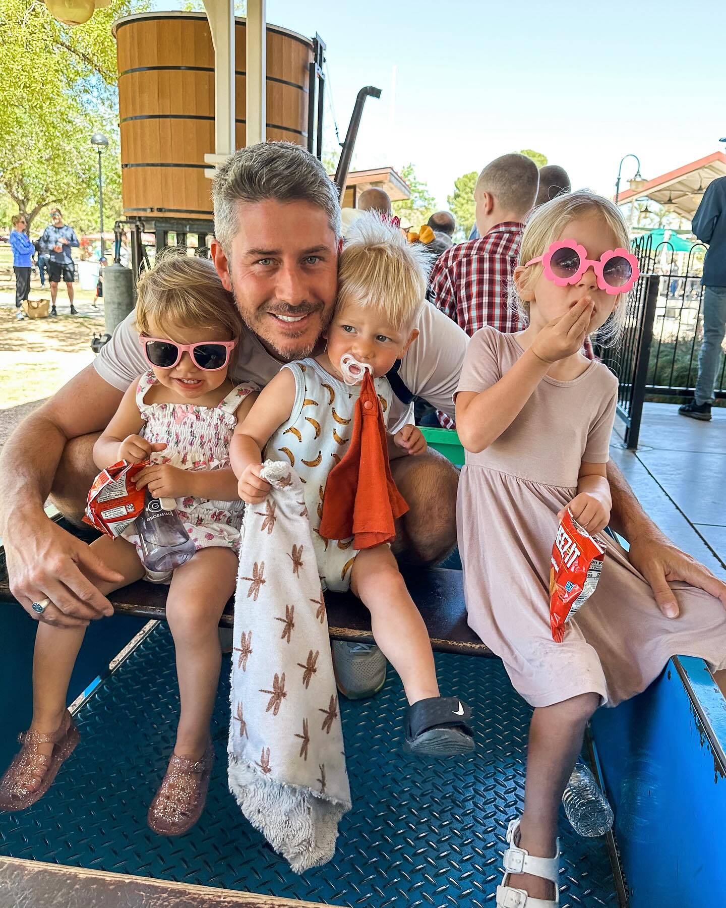 Arie Luyendyk Jr., Lauren Burnham and their kids