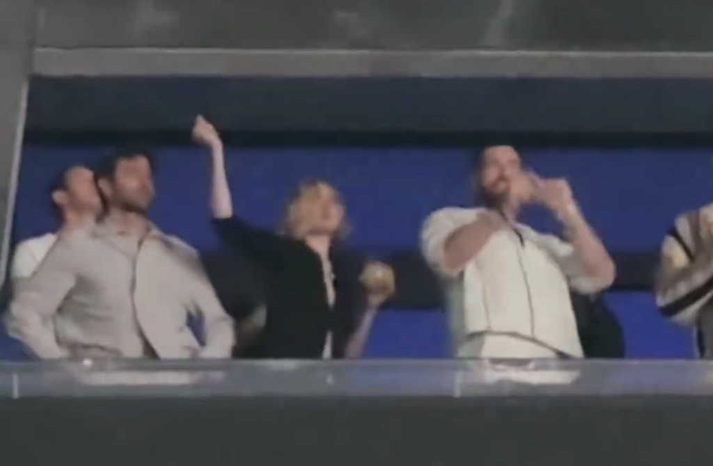 Bradley Cooper, Gigi Hadid and Travis Kelce