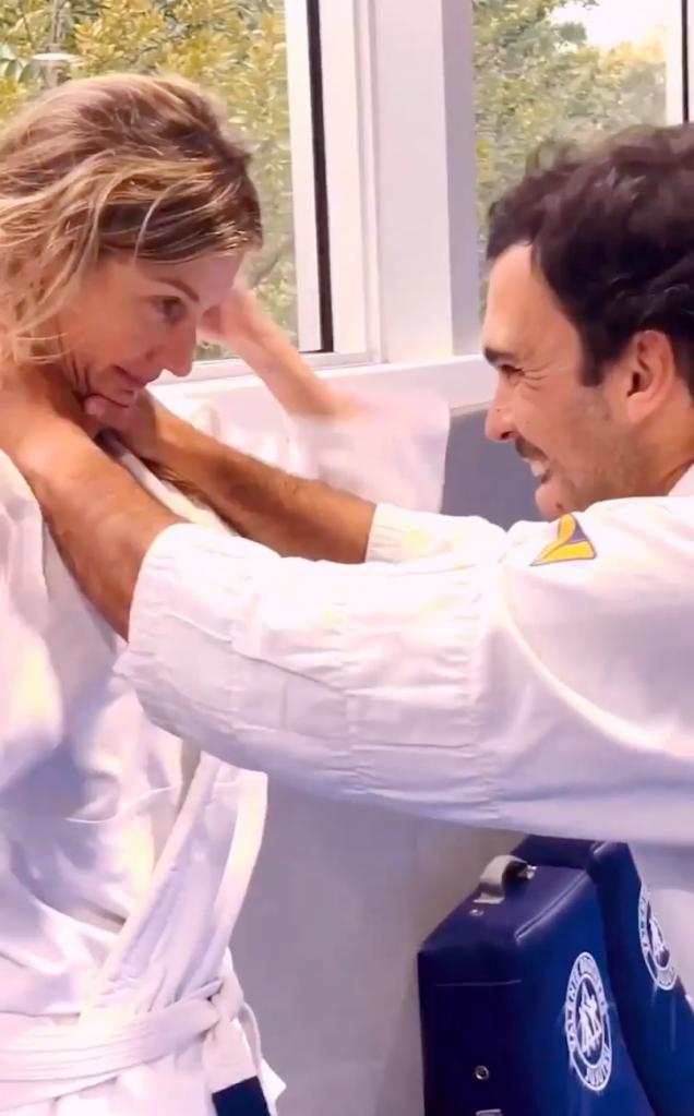 Gisele Bündchen fighting with Joaquim Valente.