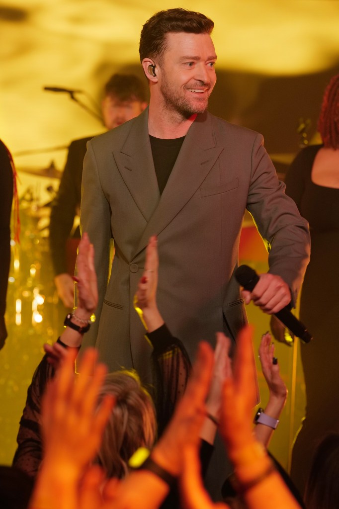 Justin Timberlake performing