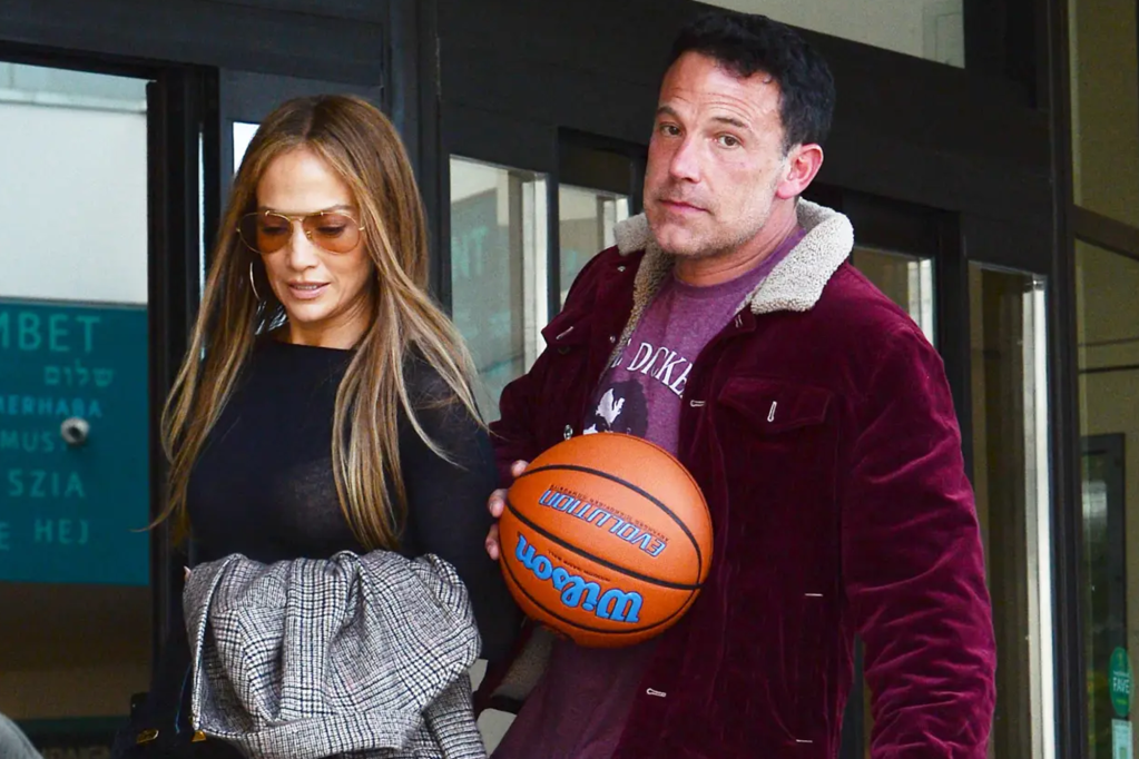 Ben Affleck moved out of mansion shared with Jennifer Lopez