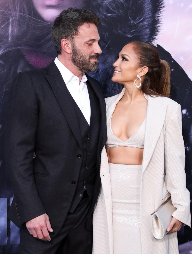 Ben Affleck and Jennifer Lopez posing together