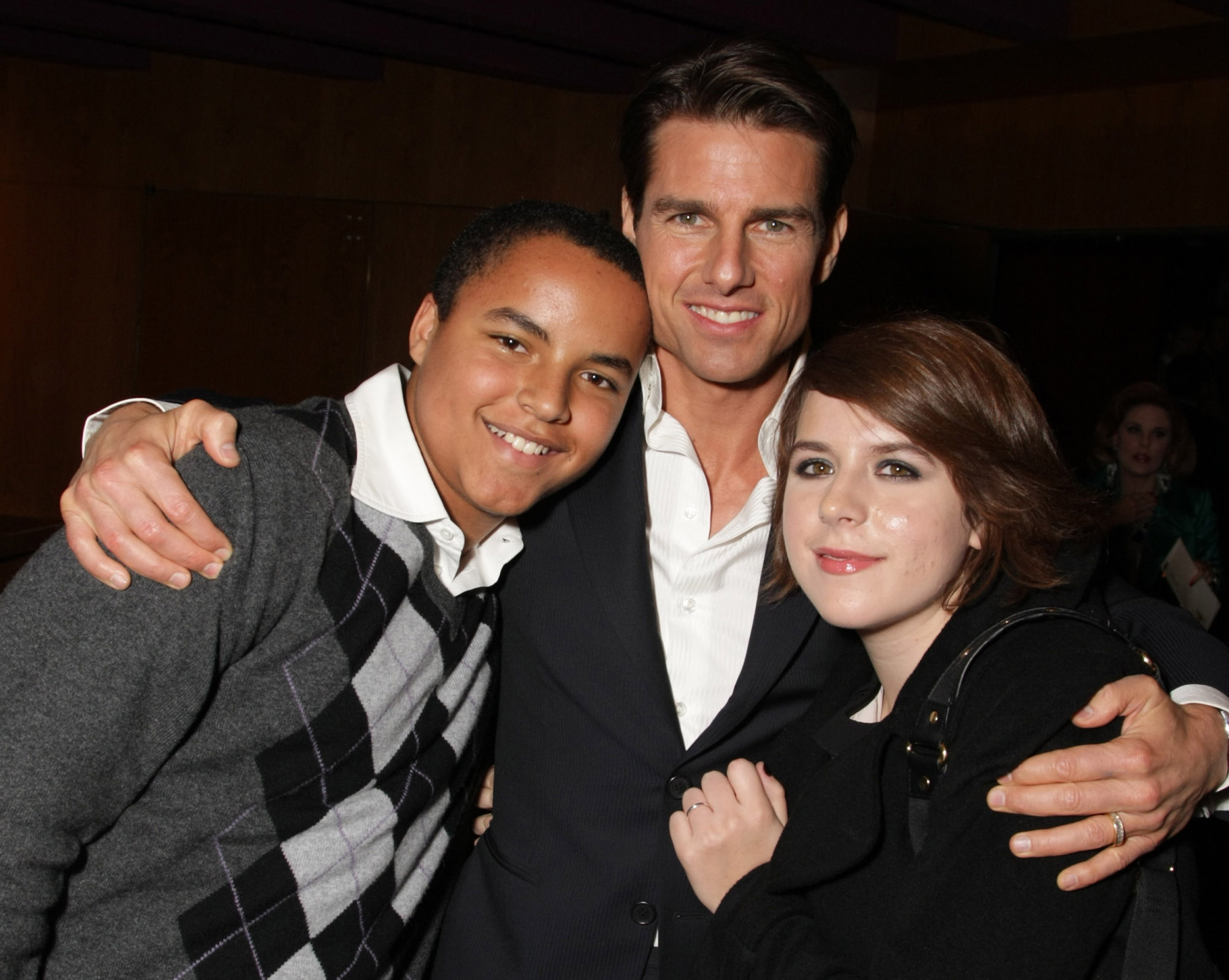 Tom Cruise with Connor Cruise and Bella Cruise.
