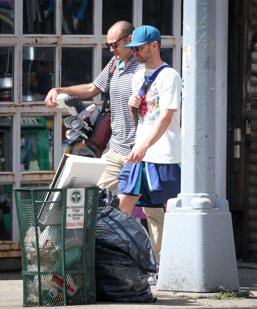 Justin Timberlake walking through NYC