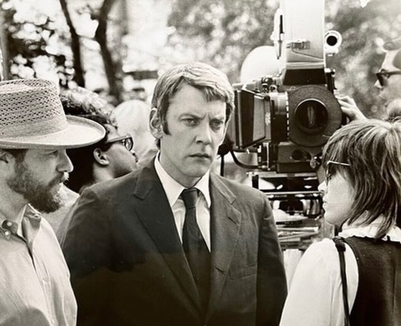 Jane Fonda and Donald Sutherland