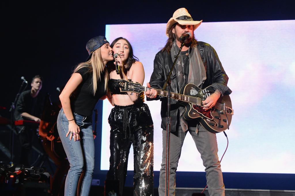 Billy Ray Cyrus, Noah Cyrus, and Miley Cyrus in 2017. 