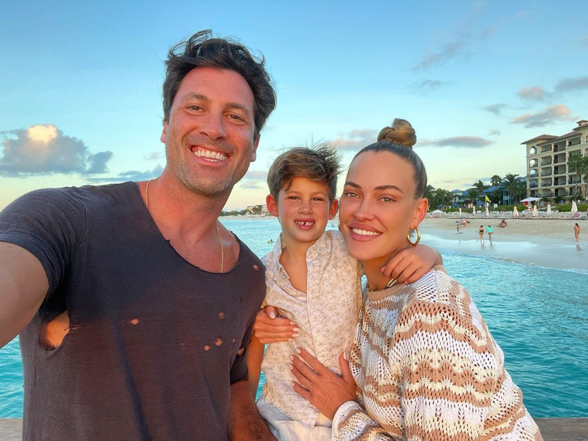 A selfie of Maksim Chmerkovskiy, Peta Murgatroyd and their child