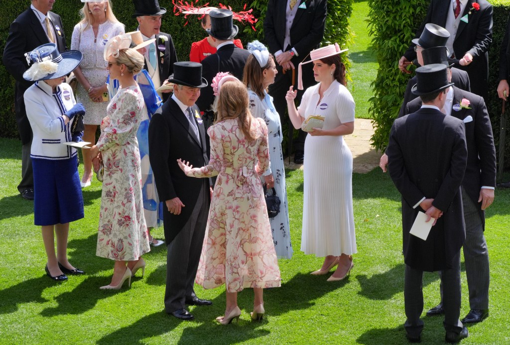 Michael Middleton, Zara Tindall, Princess Beatrice, Carole Middleton, Princess Eugenie