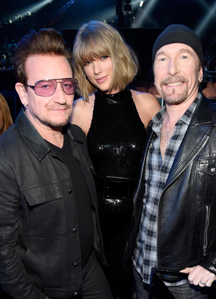 Taylor Swift with The Edge and Bono in 2016. 