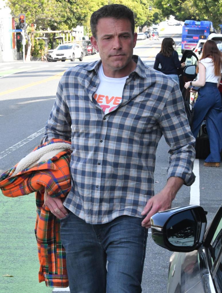 Ben Affleck walking with RBF