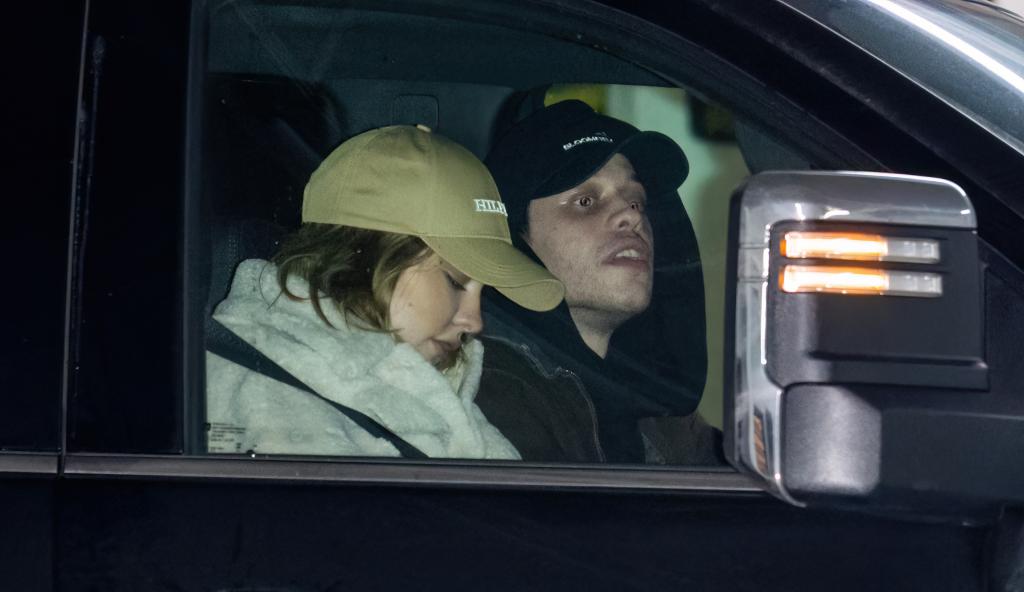 Madelyn Cline and Pete Davidson driving 